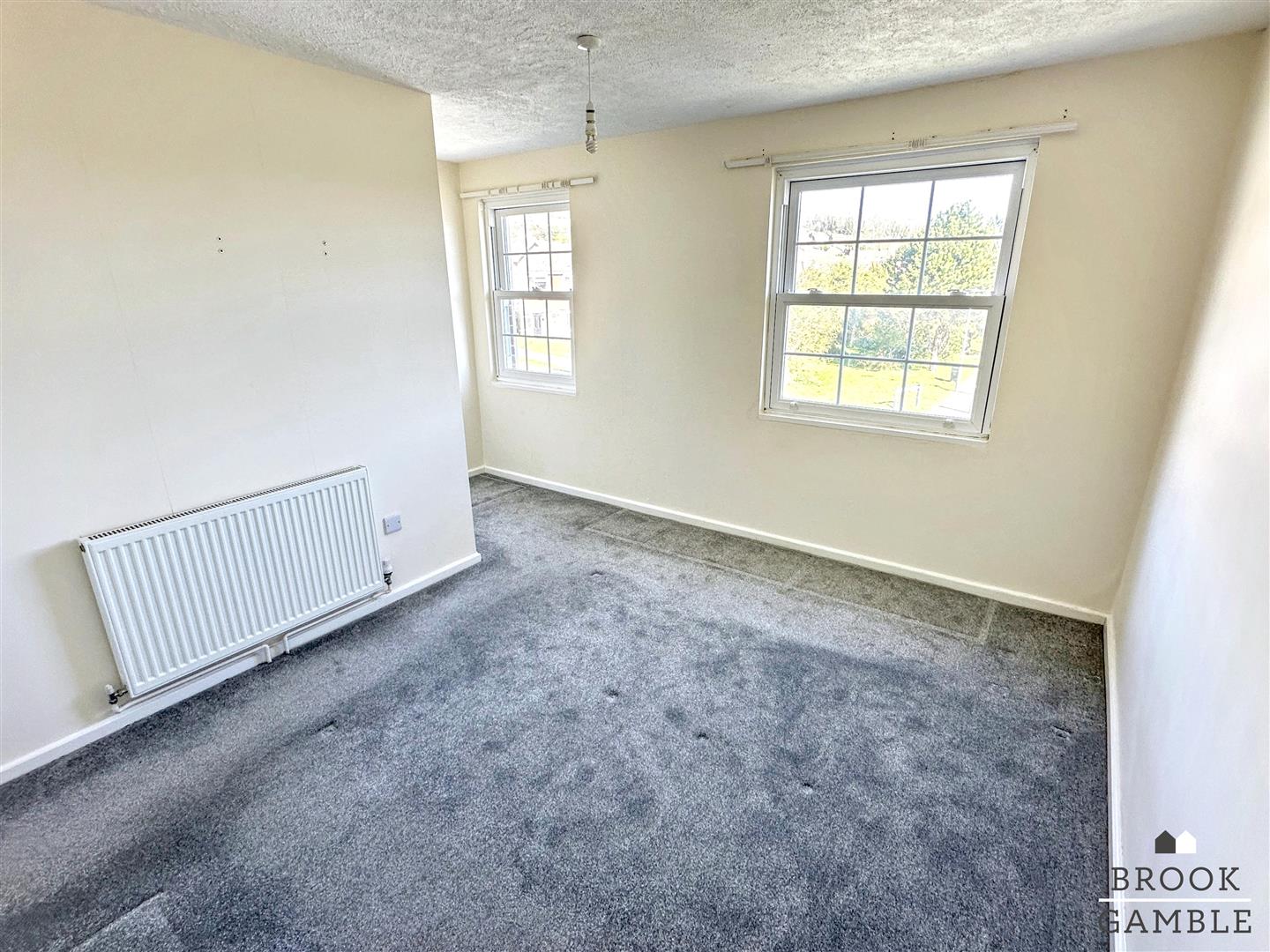 3 Bedroom House. Filching Road in Eastbourne,  10